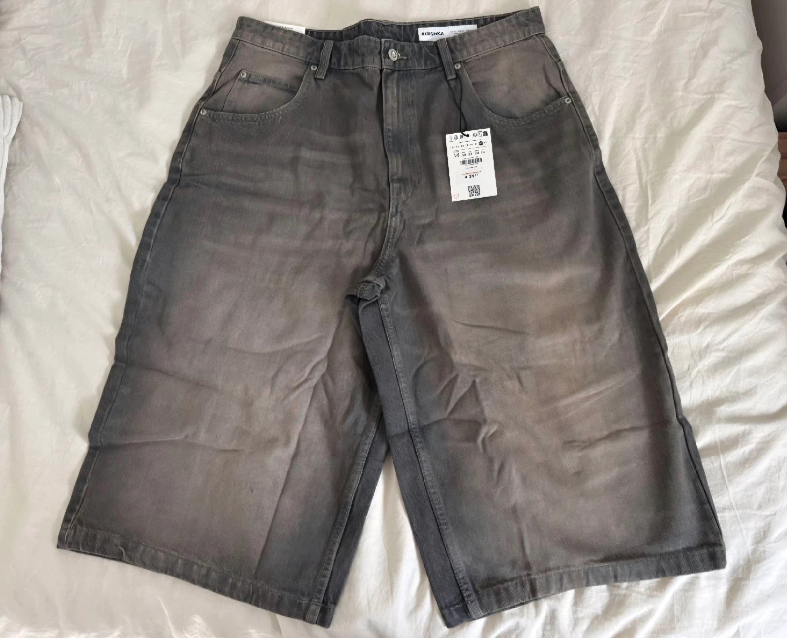 Jort gris bershka